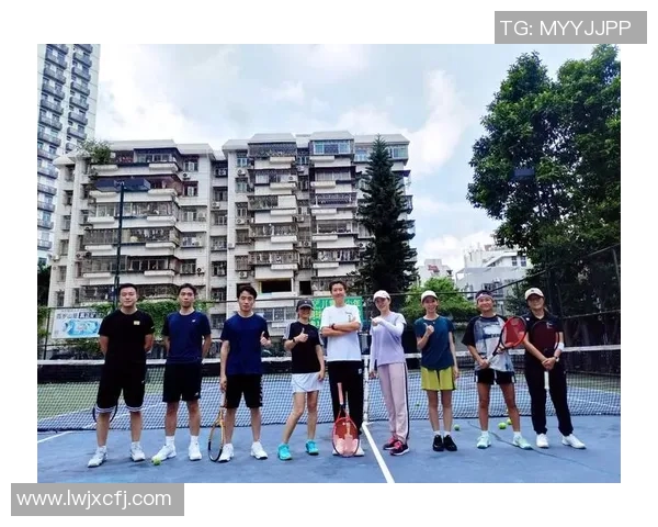 热议深圳网球队团队协作变革带来的新机遇与挑战 热议深圳网球队团队协作变革带来的新机遇与挑战