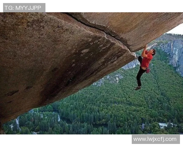 实时新闻李磊亲自分享攀岩技巧与心得体会助你轻松征服高峰